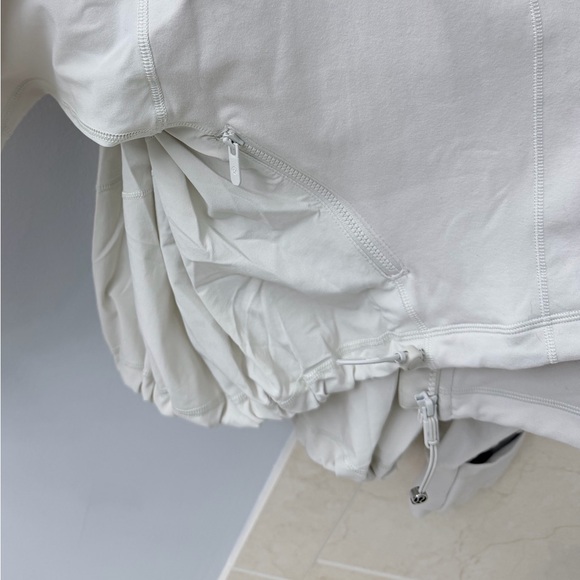 Lululemon Athletica Women's Define Relaxed Fit Luon Jacket - Picture 5 of 9